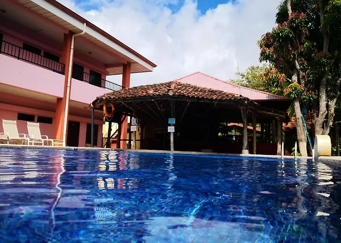 Nany Hotel 2*