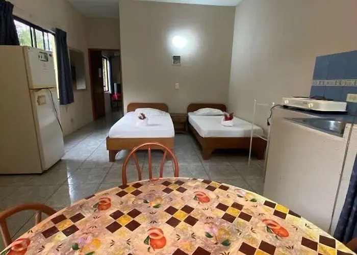 Nany Hotel 2*